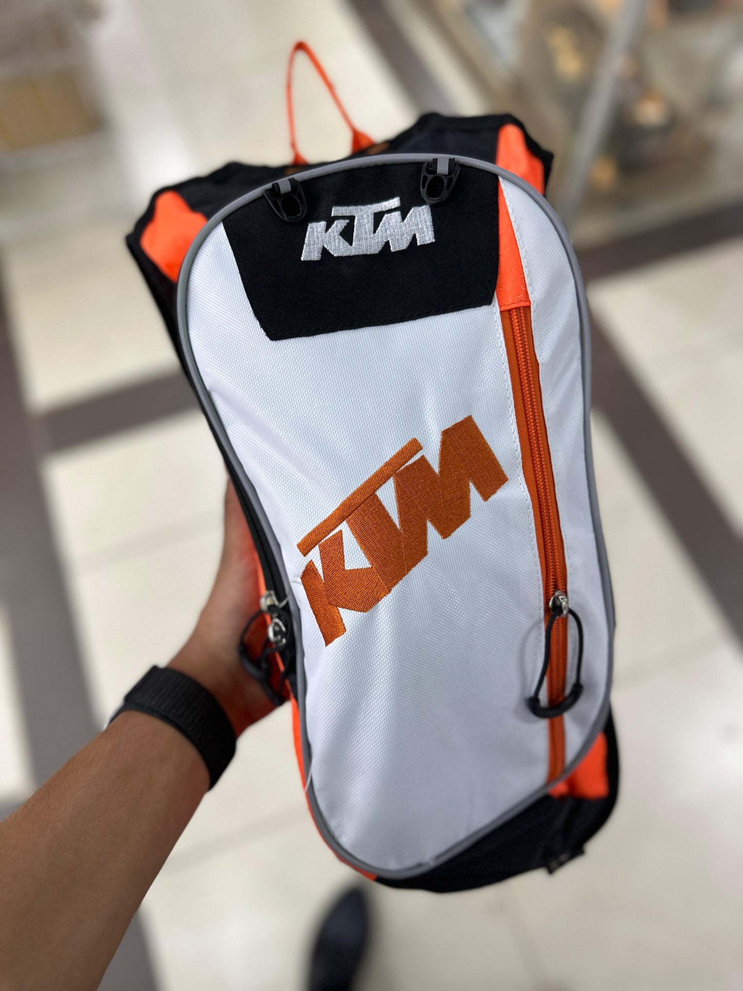 Kamell- Mochila de Hidratación de 2L